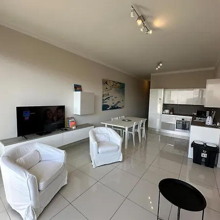 アパート House With Sea Views In The Center *
