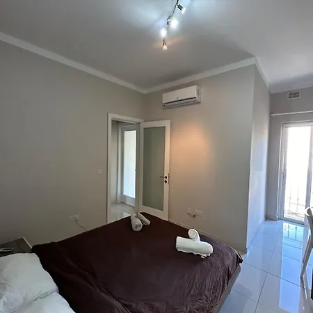 House With Sea Views In The Center *