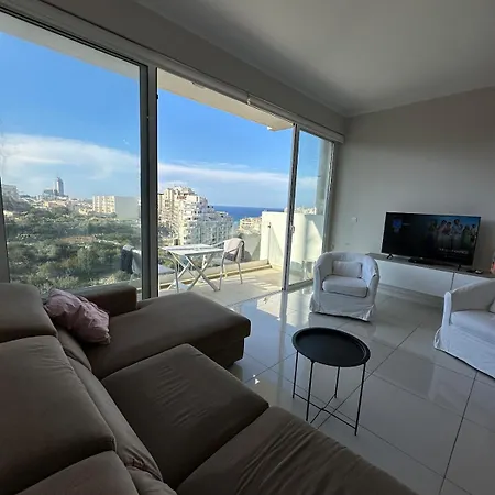 House With Sea Views In The Center Saint Julian's